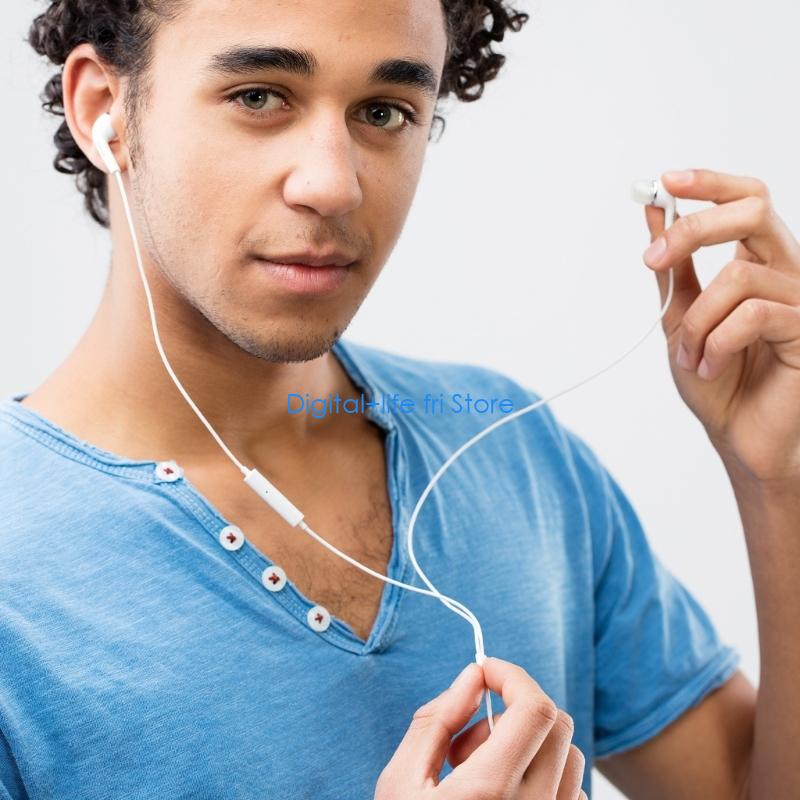 Electronics And Gadgets M - E06D Adattatore portatile da tipo C