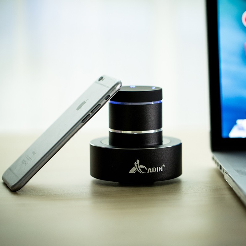 Altoparlante Wireless Portatil - Electronics And Gadgets With I recensione e prezzo